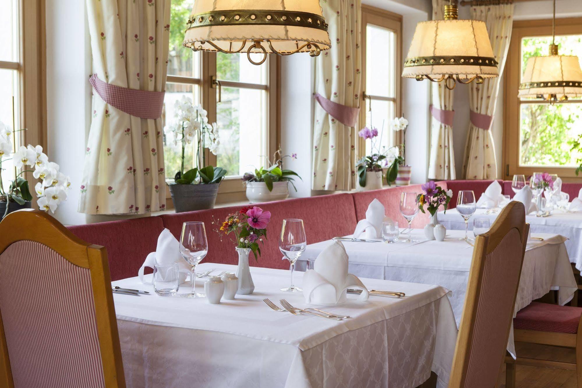 Dependance Hotel Mareo Dolomites サン・ヴィジリオ・ディ・マレッベ エクステリア 写真