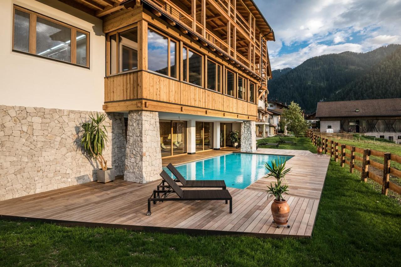 Dependance Hotel Mareo Dolomites サン・ヴィジリオ・ディ・マレッベ エクステリア 写真